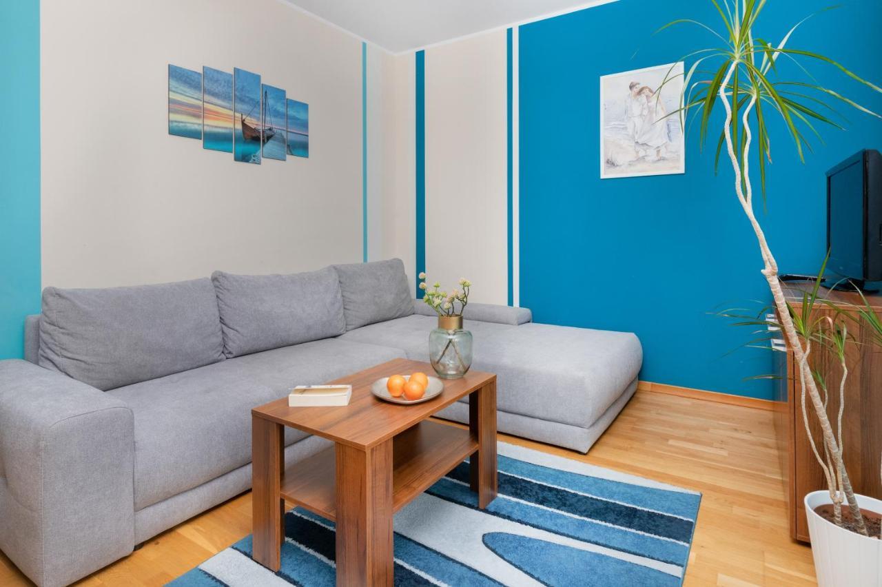 Villa 4 Pory Roku By Noclegi Renters Jastrzębia Góra Kültér fotó