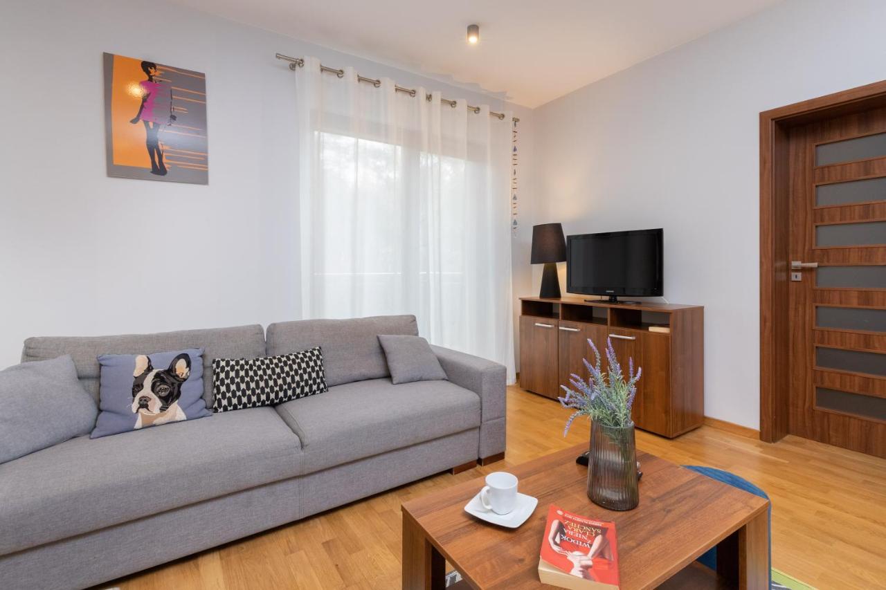 Villa 4 Pory Roku By Noclegi Renters Jastrzębia Góra Kültér fotó