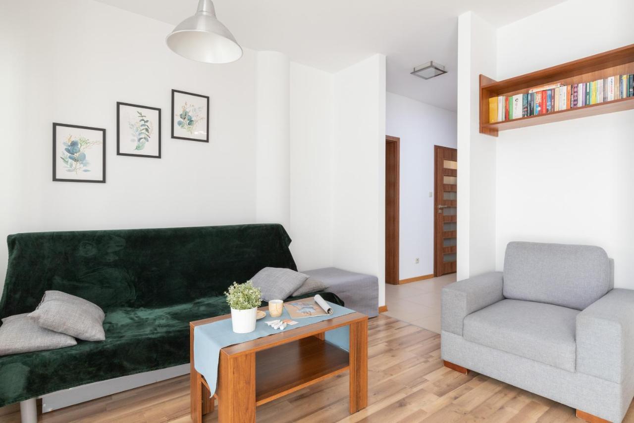 Villa 4 Pory Roku By Noclegi Renters Jastrzębia Góra Kültér fotó