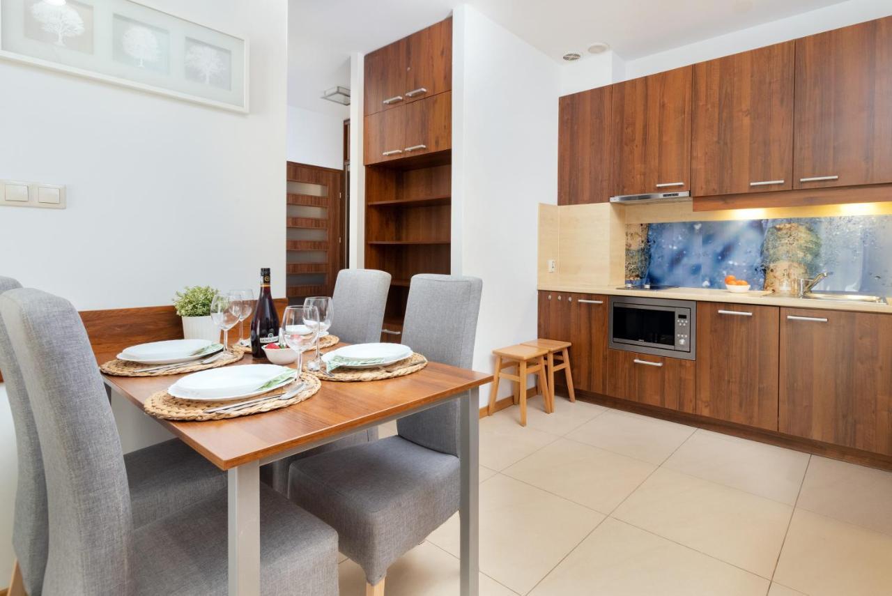 Villa 4 Pory Roku By Noclegi Renters Jastrzębia Góra Kültér fotó