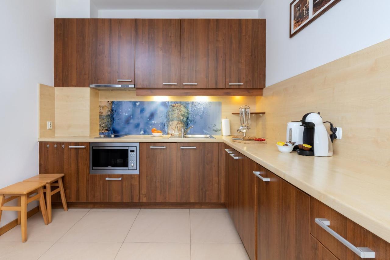 Villa 4 Pory Roku By Noclegi Renters Jastrzębia Góra Kültér fotó