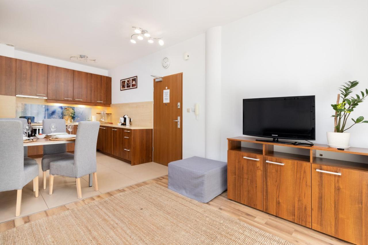 Villa 4 Pory Roku By Noclegi Renters Jastrzębia Góra Kültér fotó