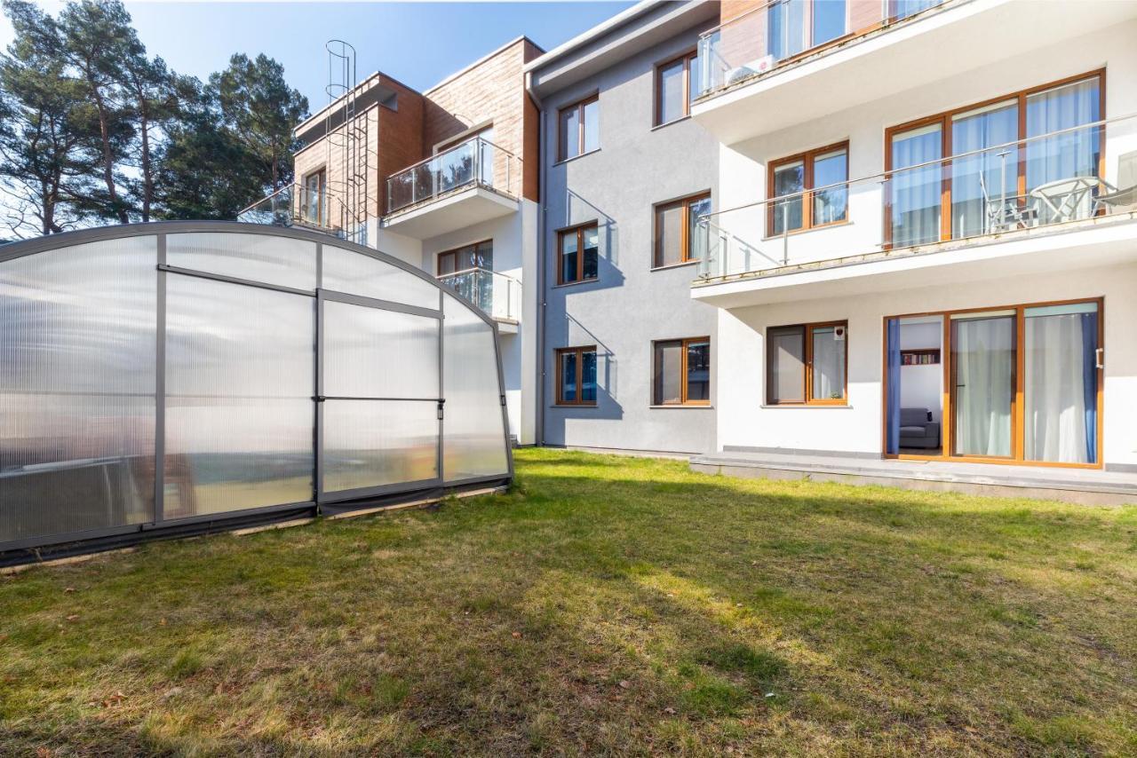 Villa 4 Pory Roku By Noclegi Renters Jastrzębia Góra Kültér fotó