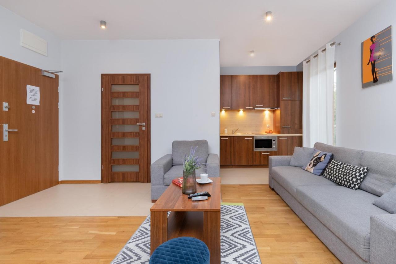 Villa 4 Pory Roku By Noclegi Renters Jastrzębia Góra Kültér fotó