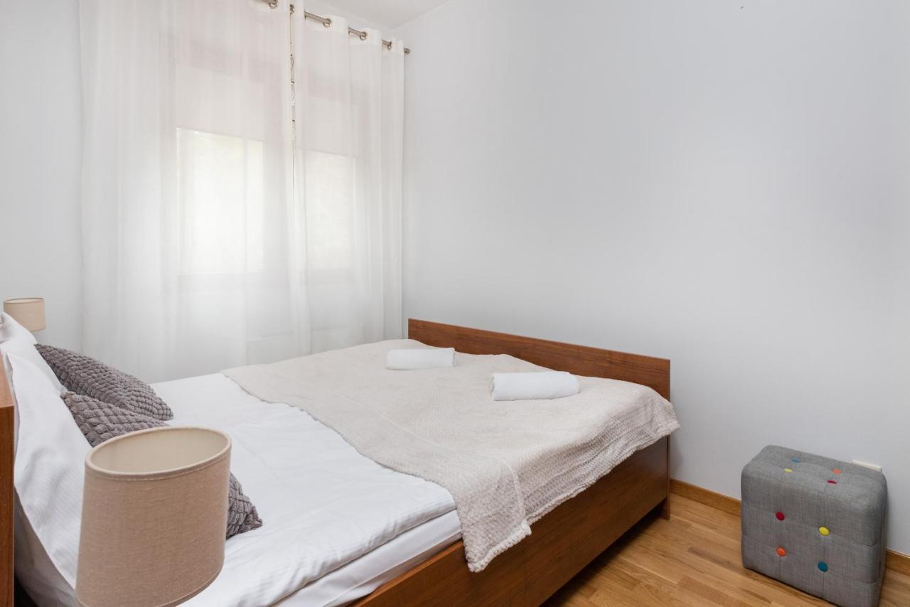 Villa 4 Pory Roku By Noclegi Renters Jastrzębia Góra Kültér fotó